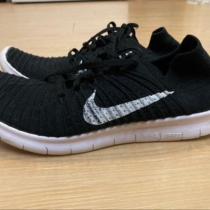 Nike Free RN Flyknit